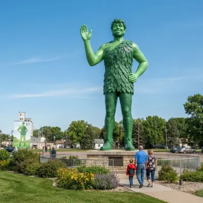 Jolly Green Giant Statue